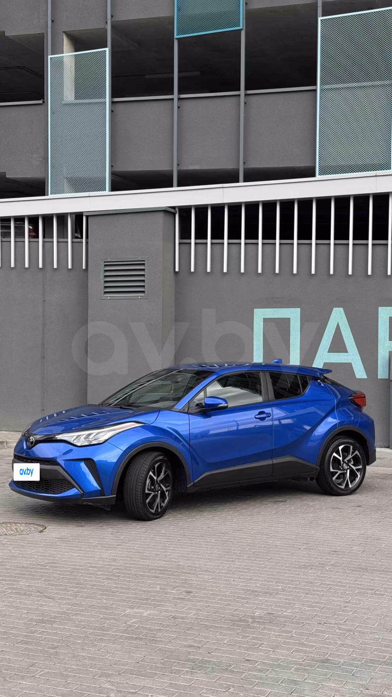 Toyota C-HR фото 2
