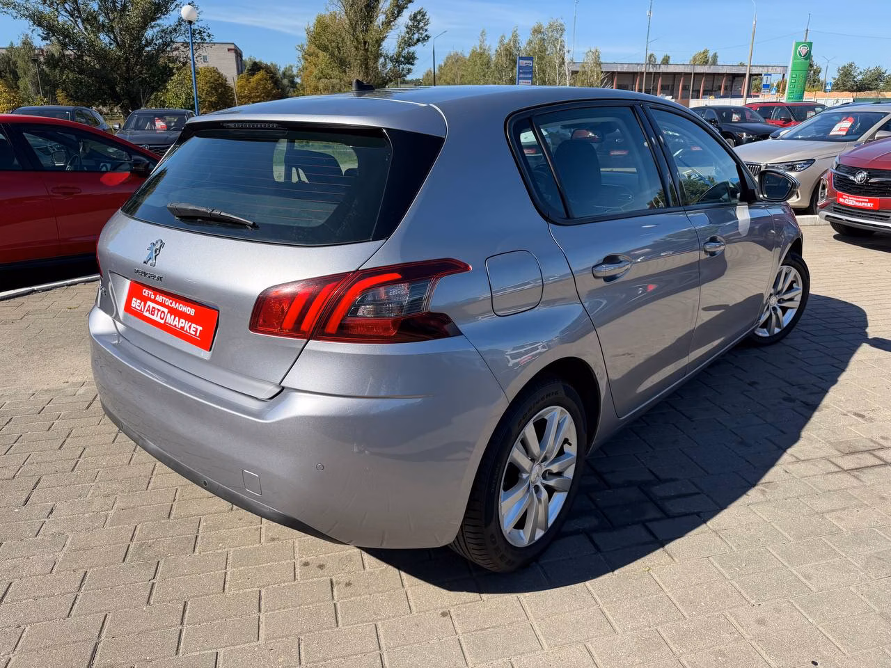 Peugeot 308 фото 4