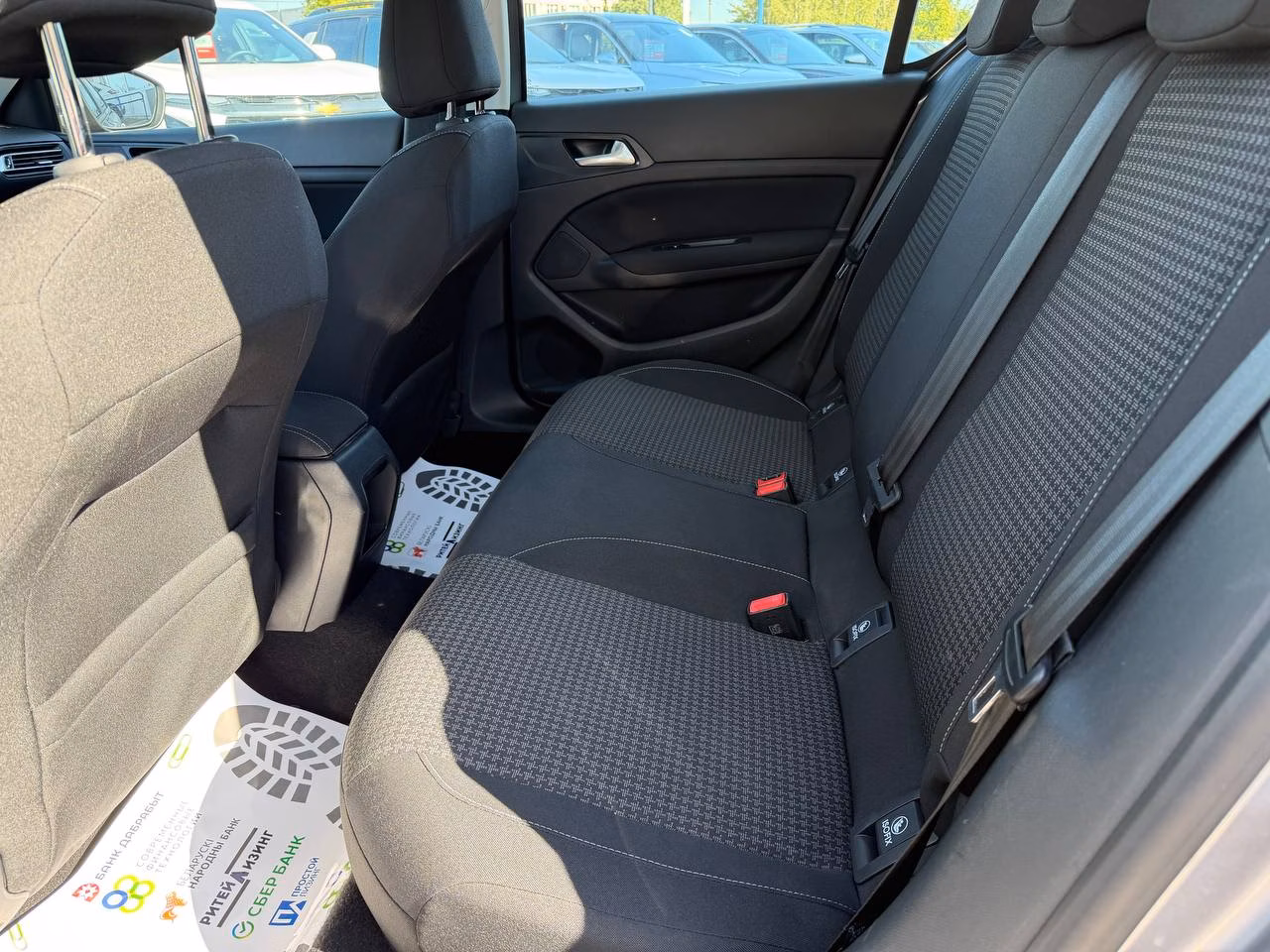 Peugeot 308 фото 17