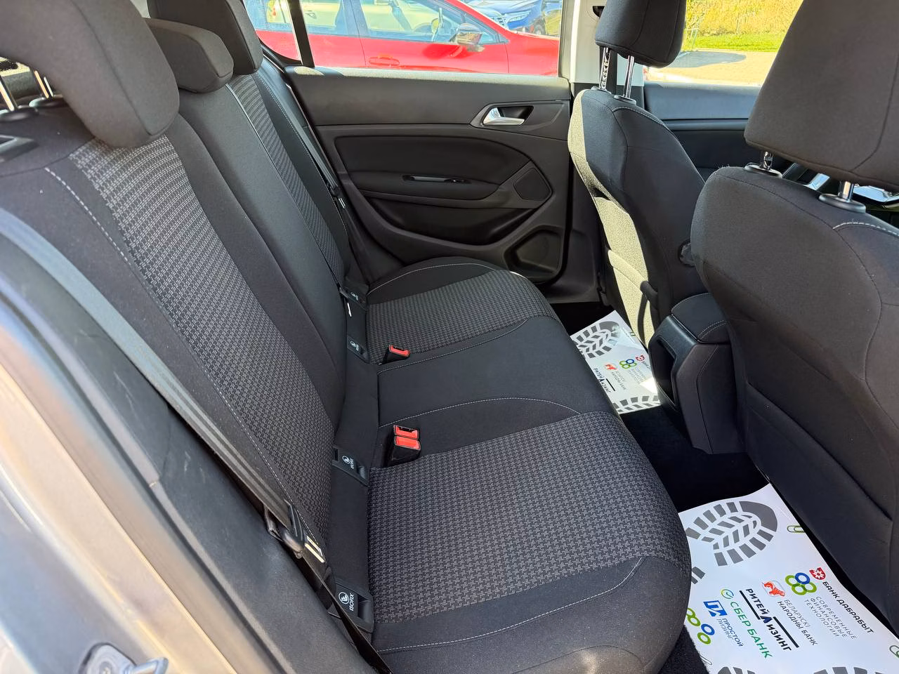Peugeot 308 фото 18