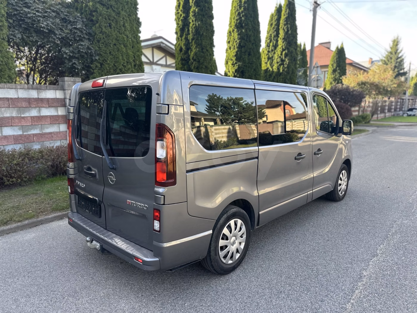 Opel Vivaro фото 5