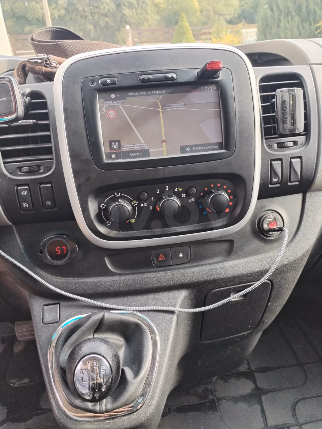 Renault Trafic фото 6