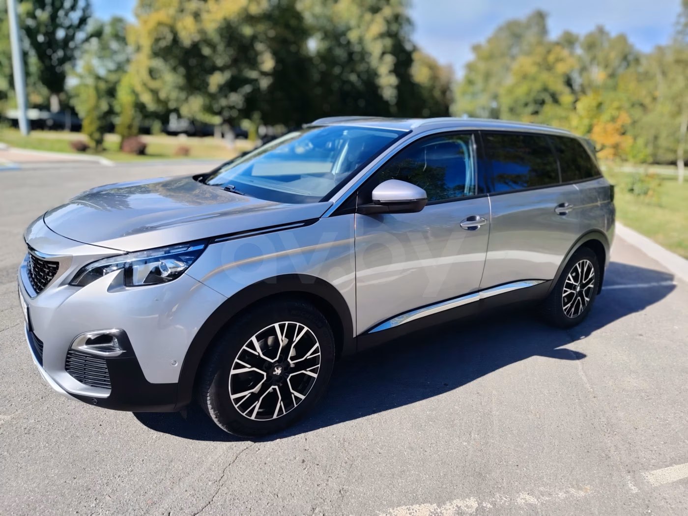 Peugeot 5008 фото 28