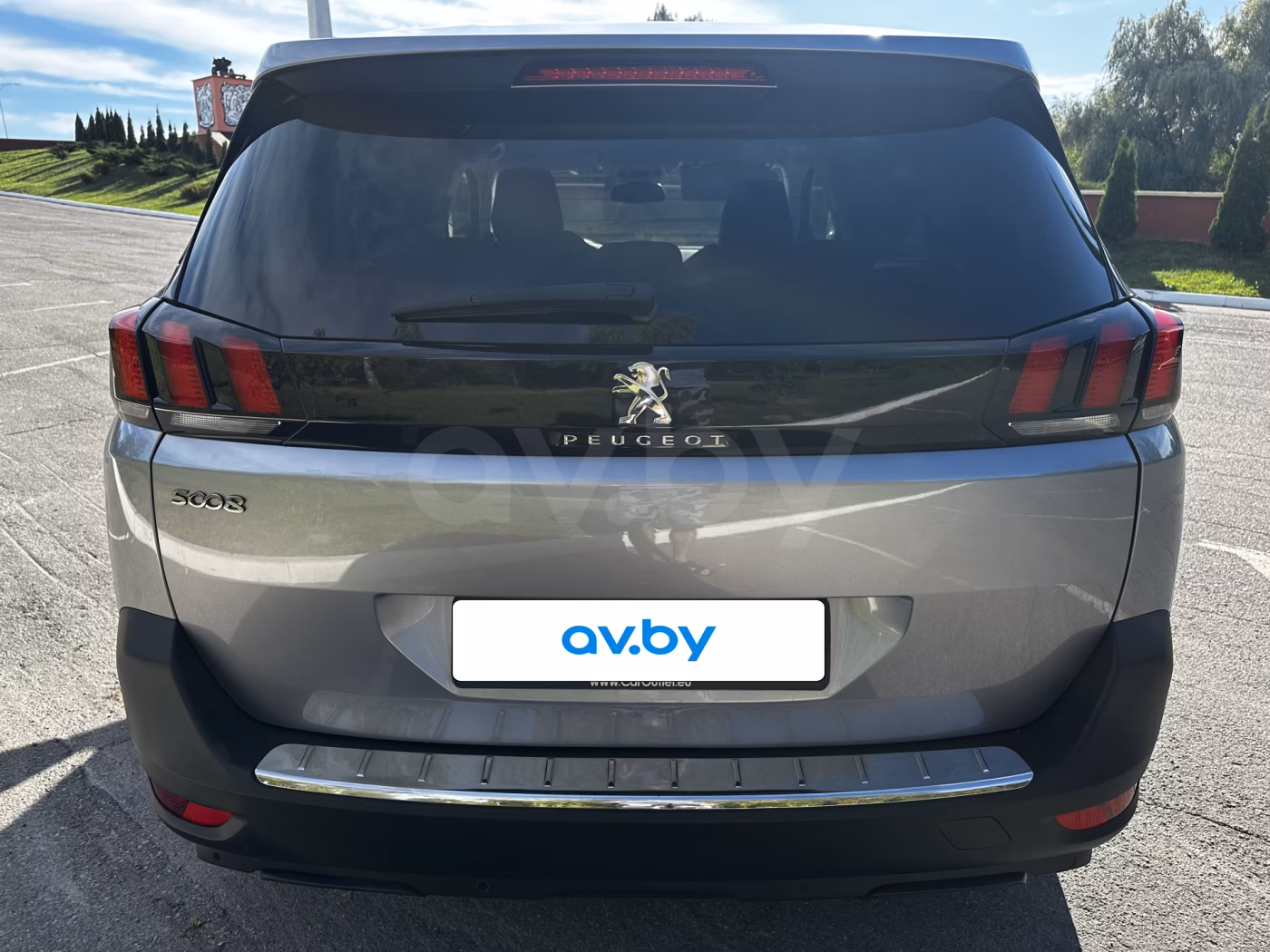 Peugeot 5008 фото 3
