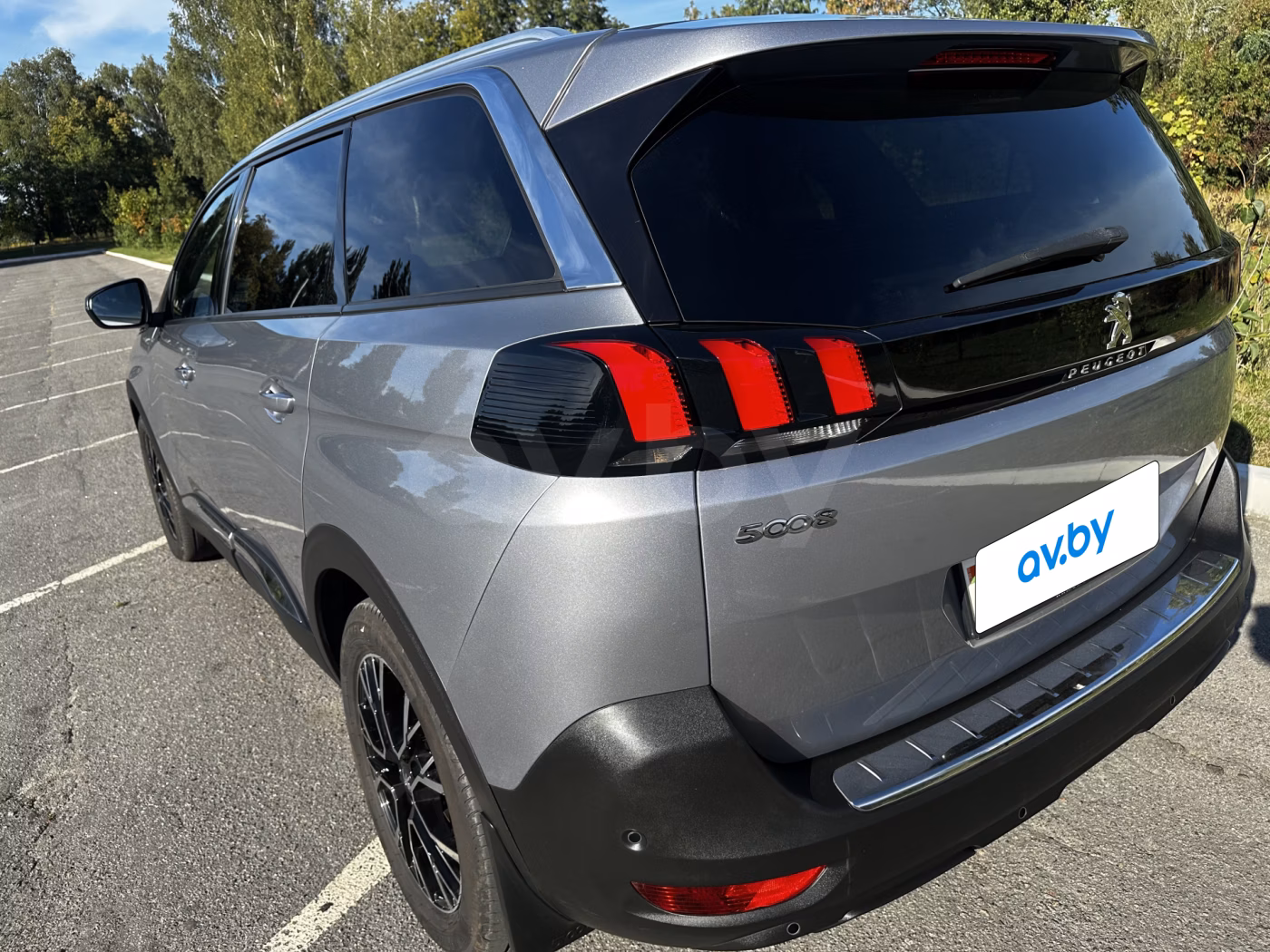 Peugeot 5008 фото 18