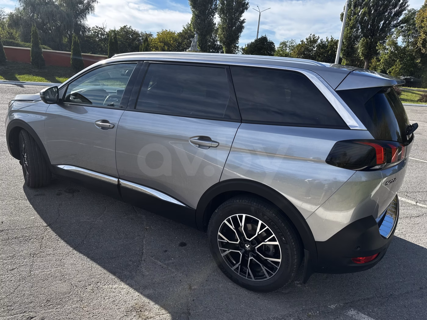 Peugeot 5008 фото 2