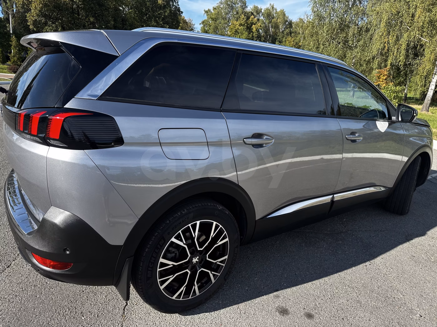 Peugeot 5008 фото 8