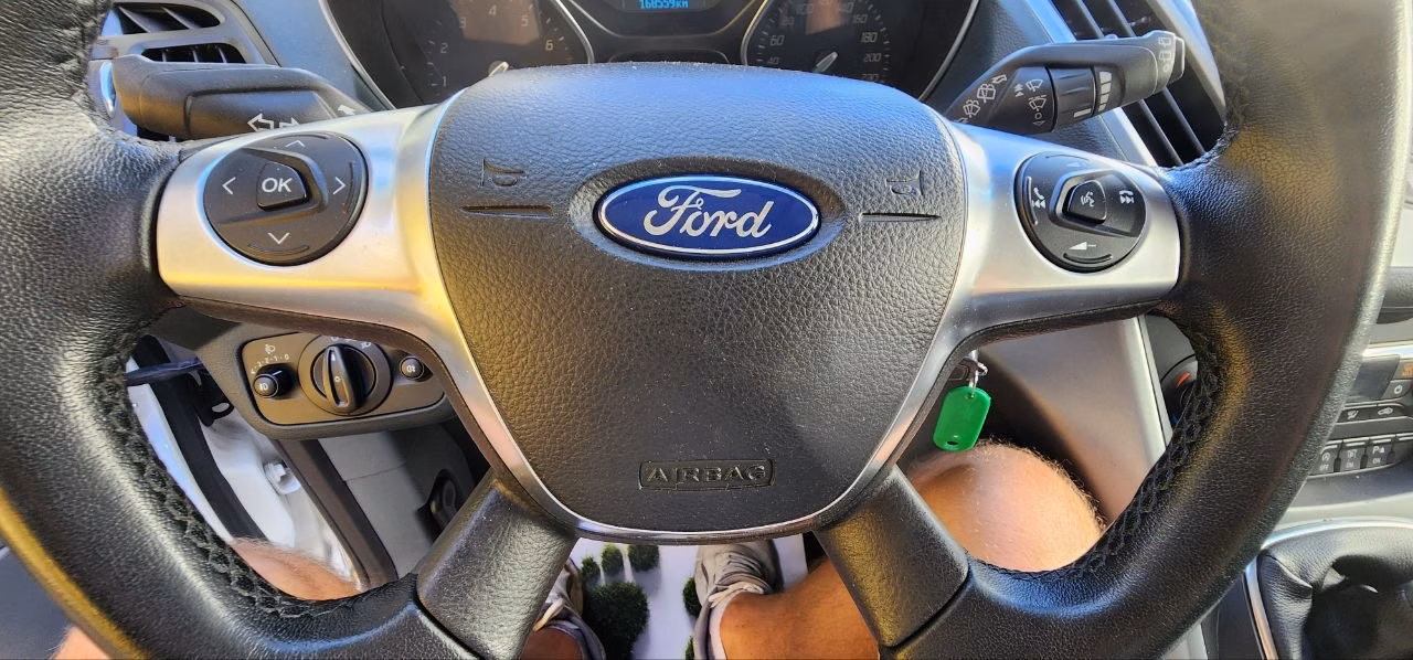 Ford C-MAX фото 14