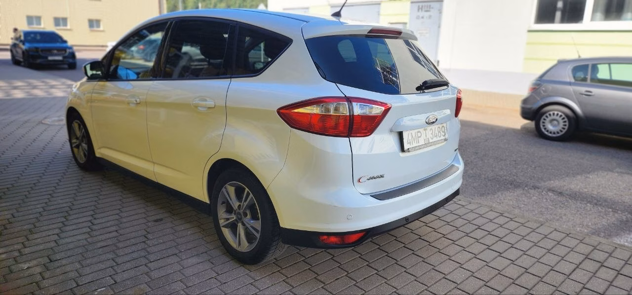 Ford C-MAX фото 5