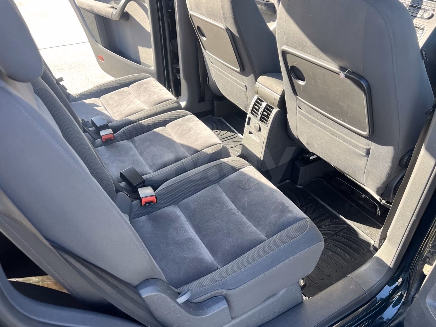 Volkswagen Touran фото 15
