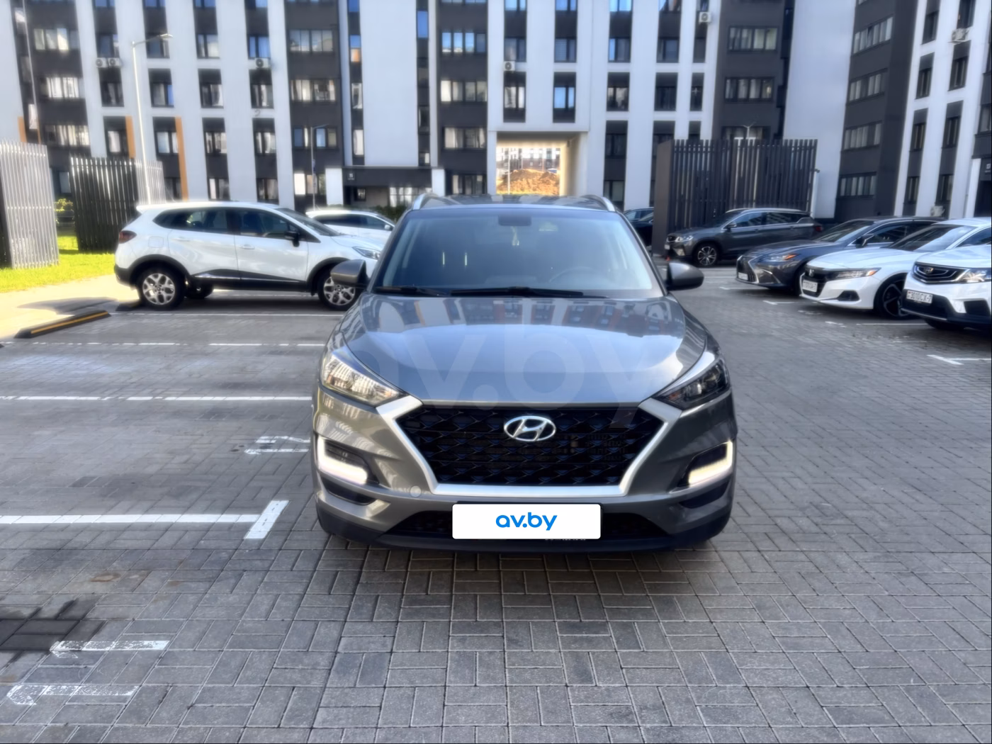 Hyundai Tucson фото 2