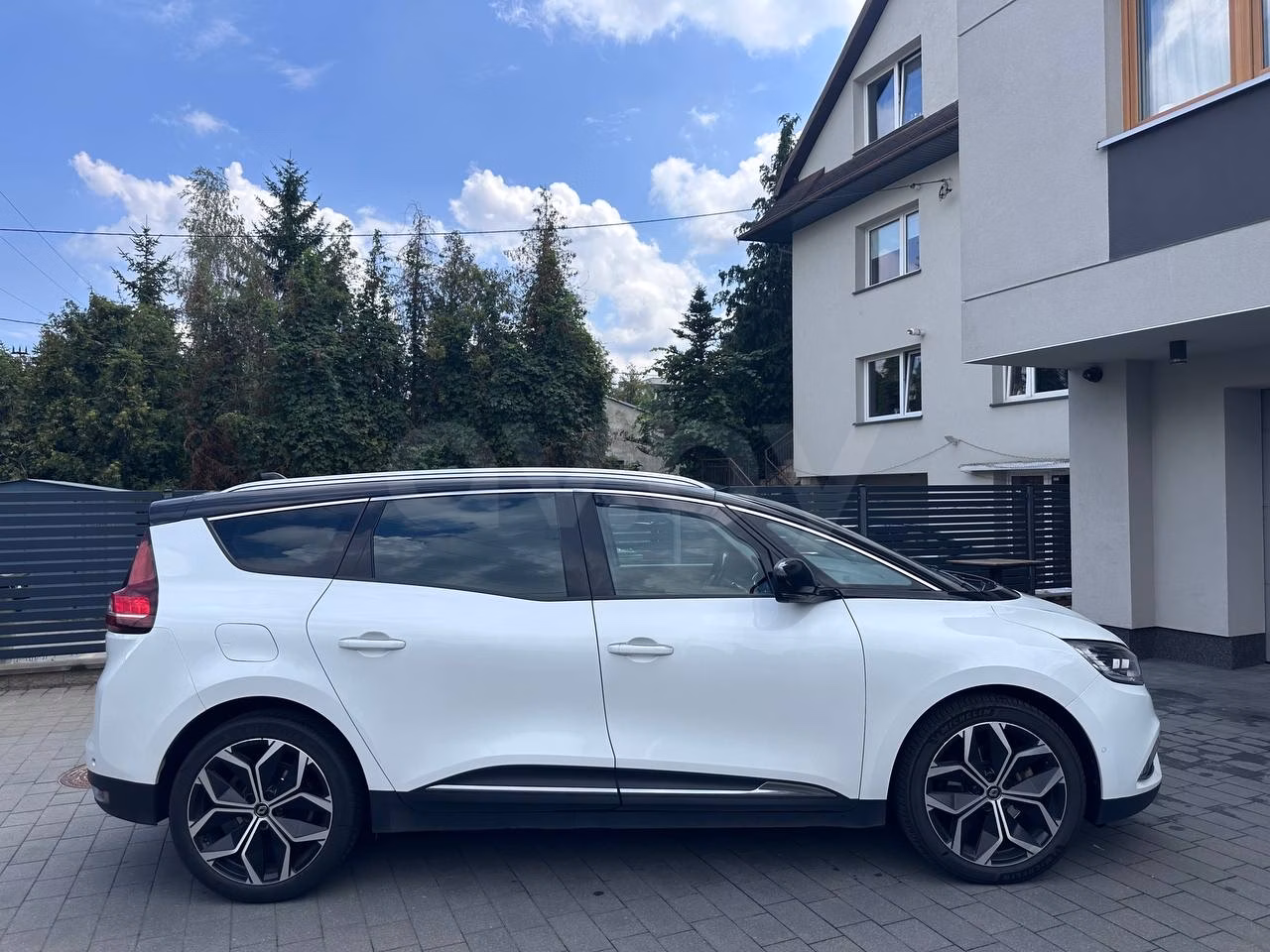 Renault Grand Scenic фото 4