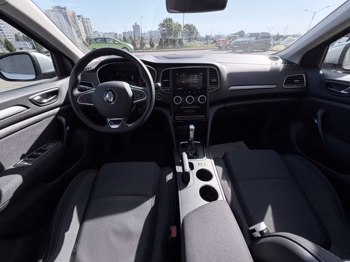 Renault Megane фото 13