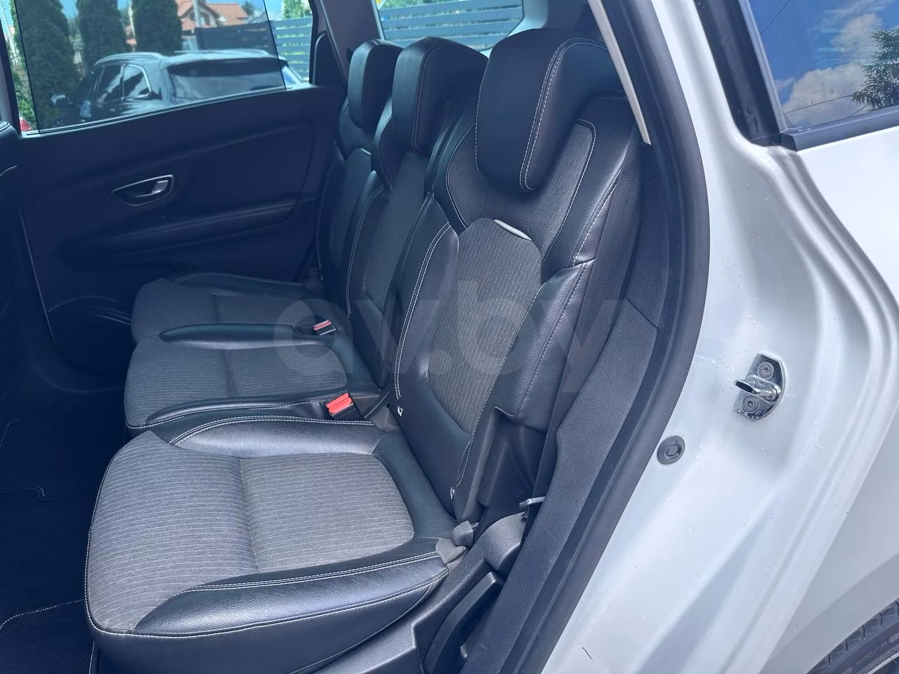 Renault Grand Scenic фото 16