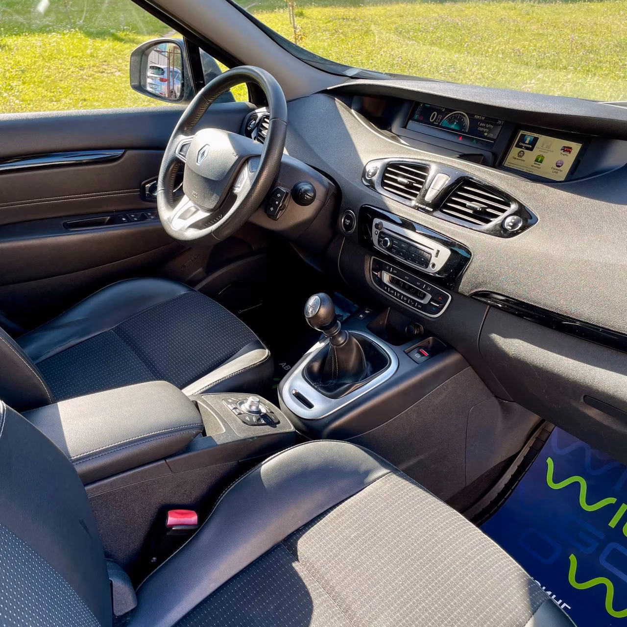 Renault Grand Scenic фото 12