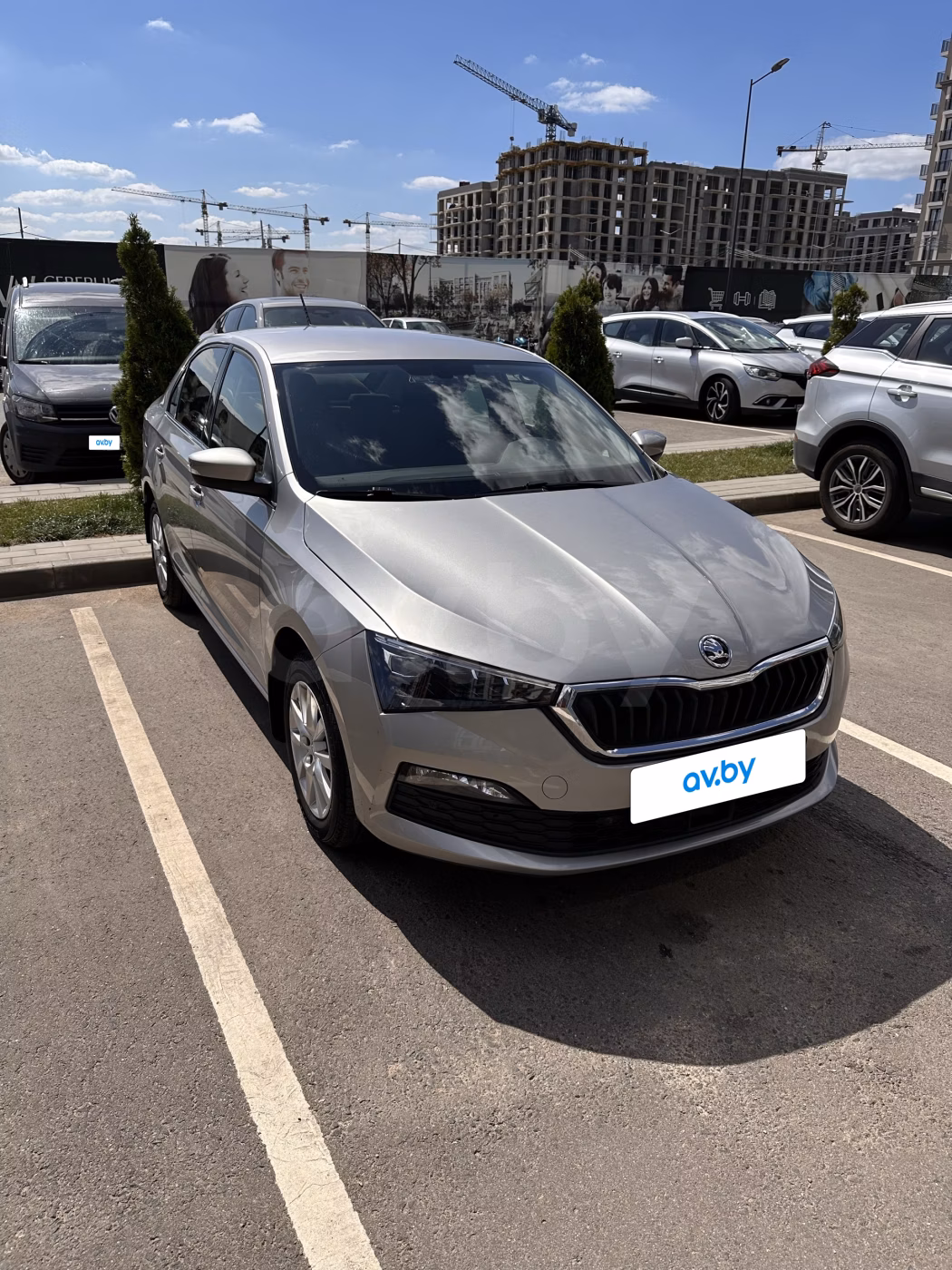 Skoda Rapid фото 3