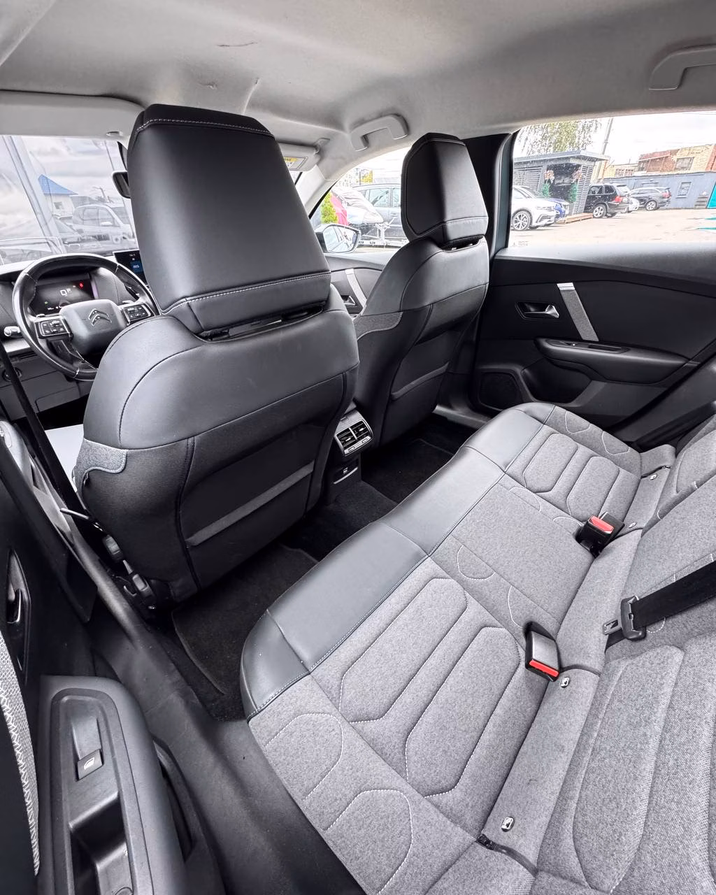 Citroen C4 фото 11