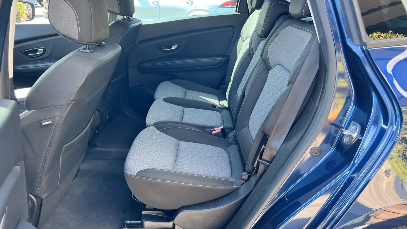 Renault Grand Scenic фото 12