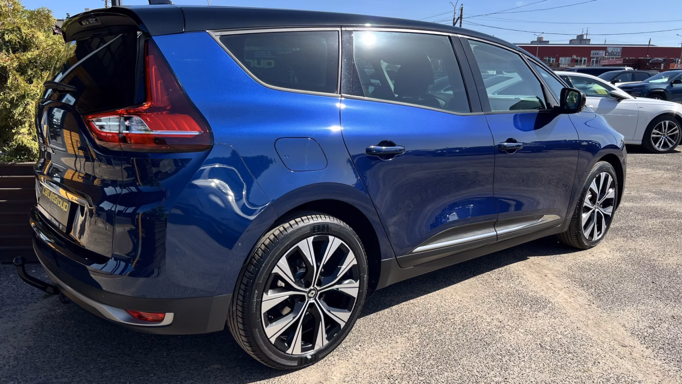 Renault Grand Scenic фото 8