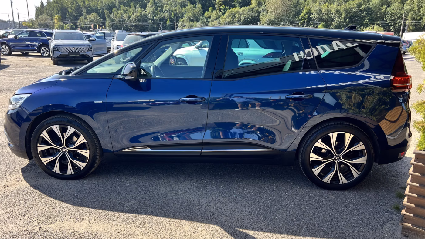 Renault Grand Scenic фото 11