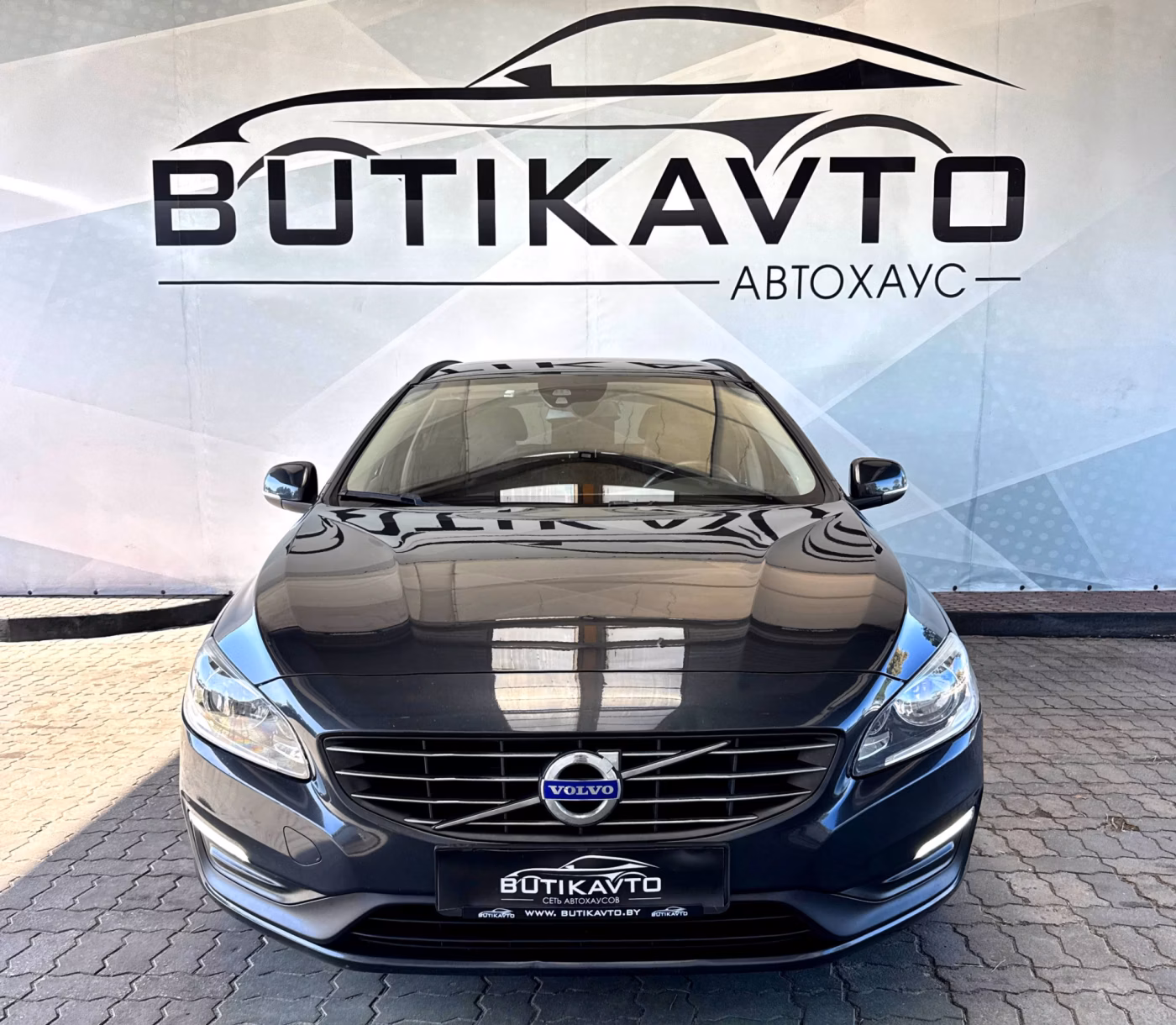 Volvo V60 фото 2