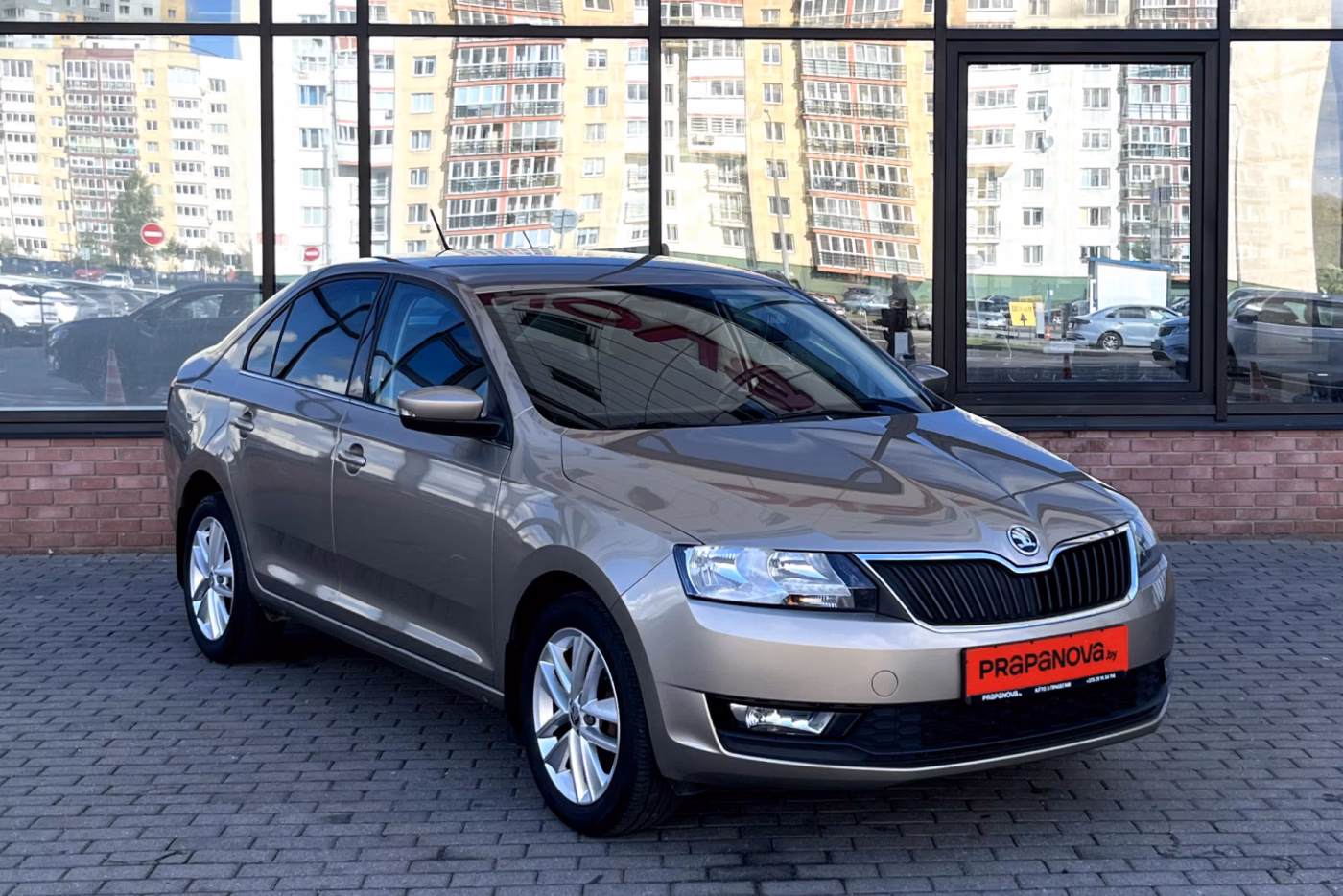 Skoda Rapid фото 3