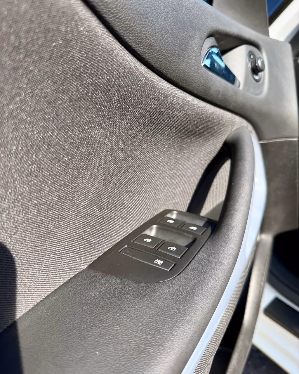 Opel Zafira фото 10
