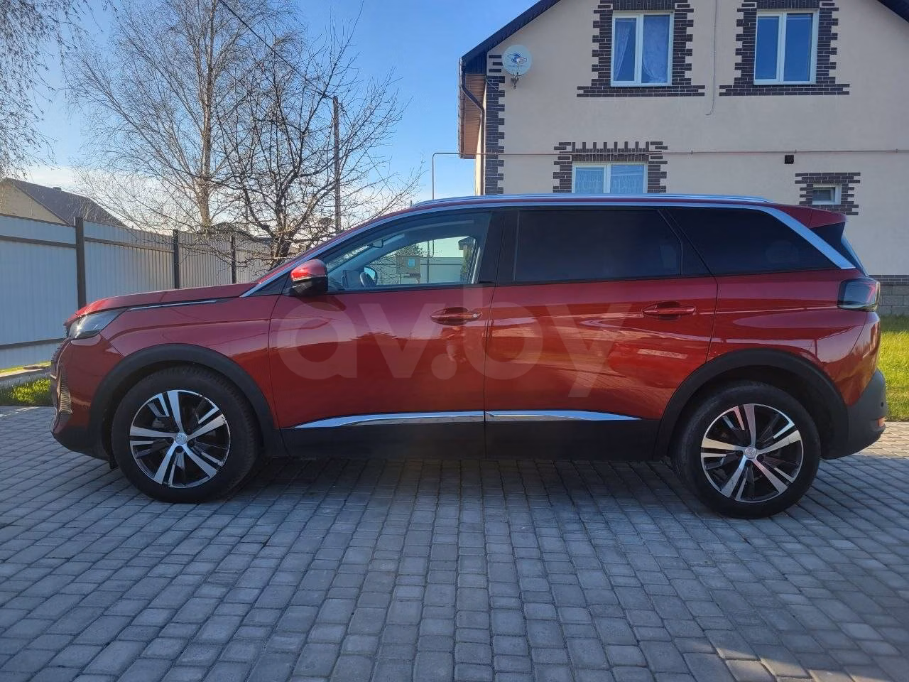 Peugeot 5008 фото 6
