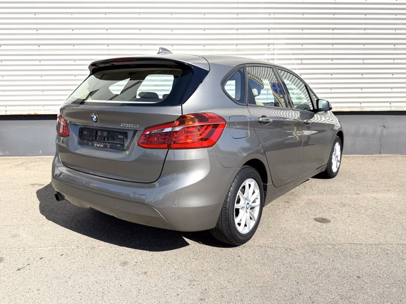BMW 2 серия Active Tourer фото 5