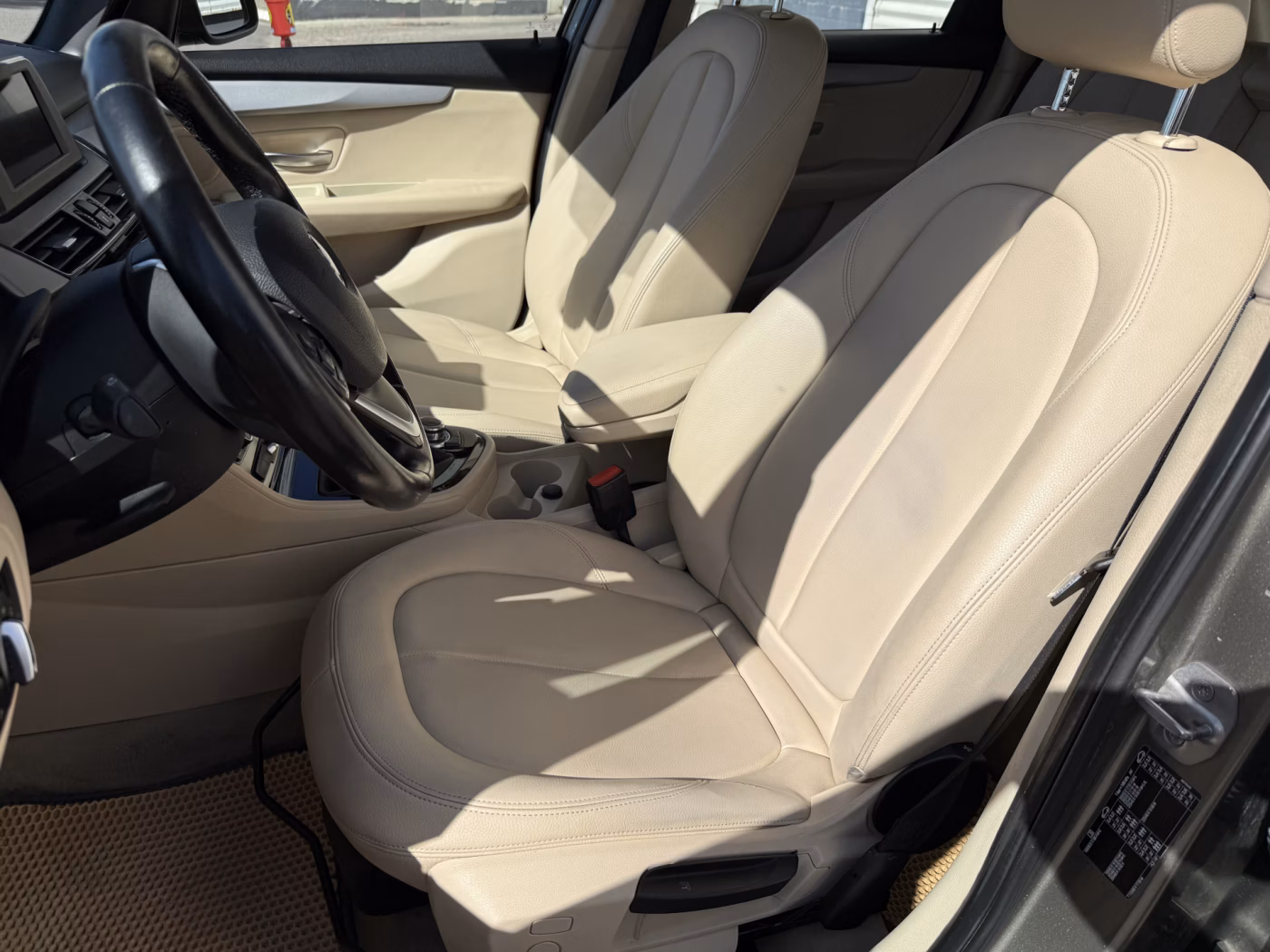 BMW 2 серия Active Tourer фото 13