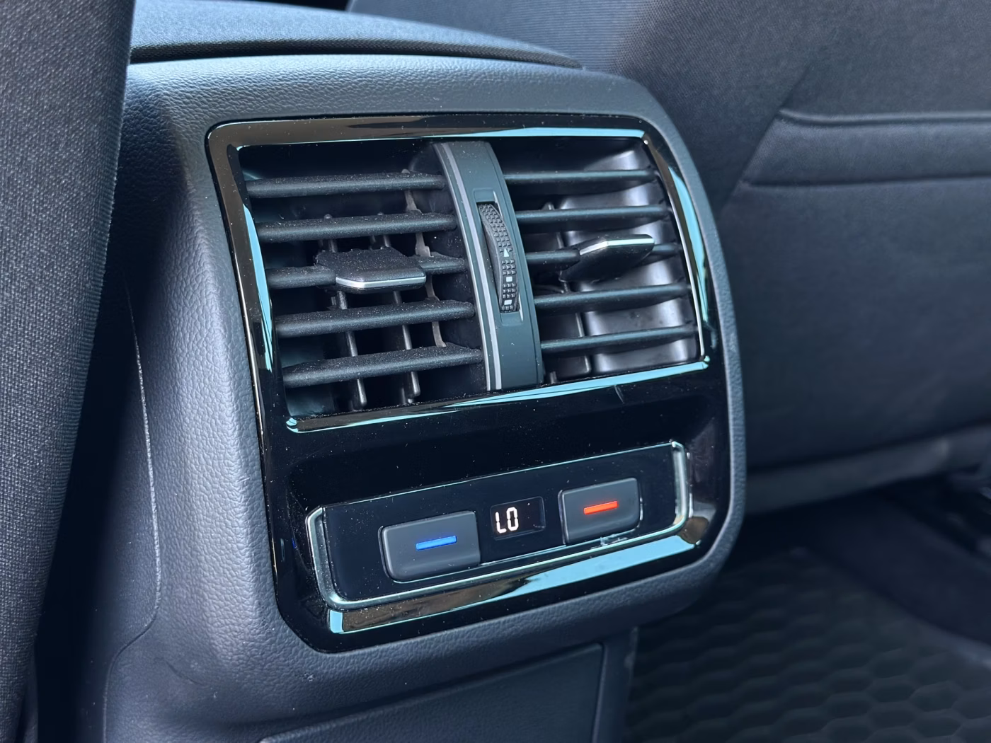 Volkswagen Passat фото 23