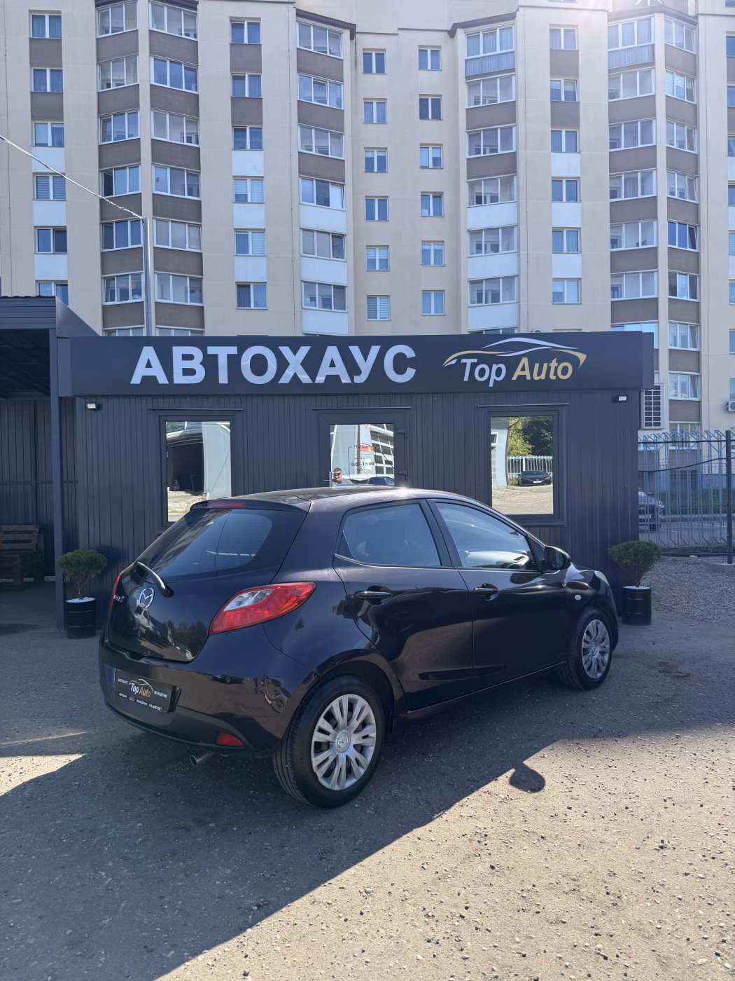 Mazda 2 фото 4