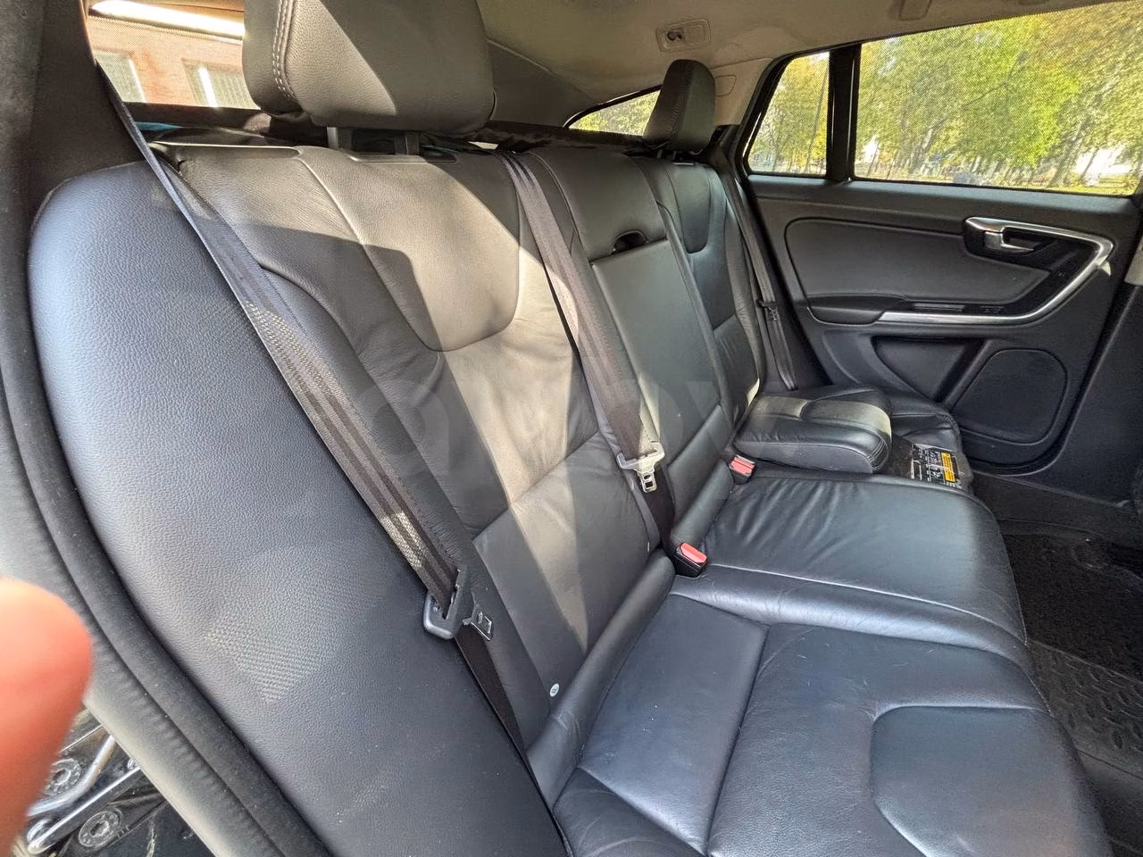 Volvo V60 фото 3