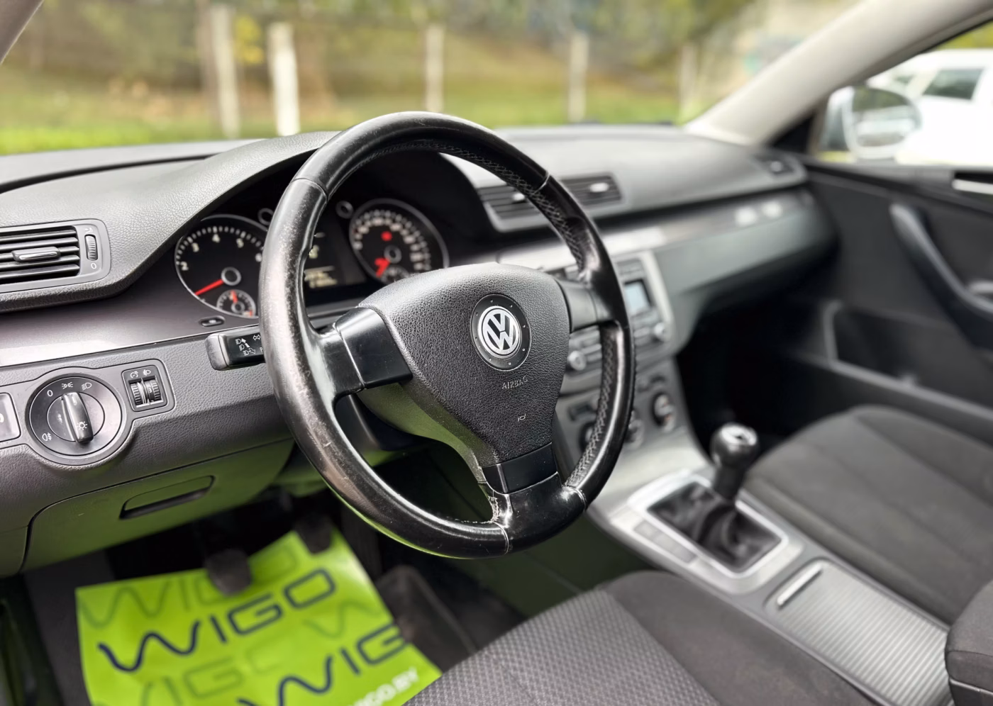 Volkswagen Passat фото 9