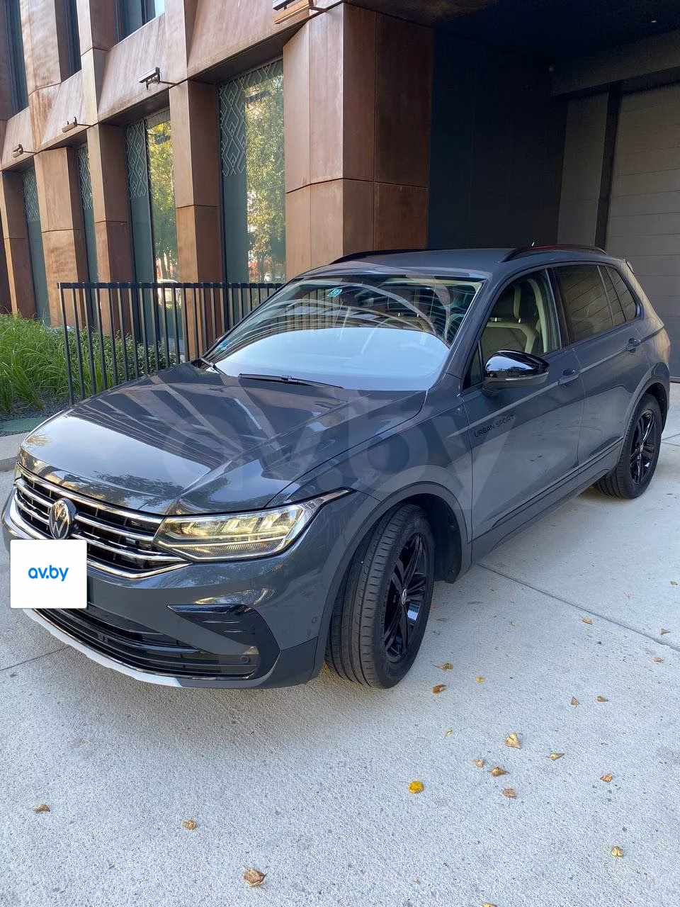 Volkswagen Tiguan фото 2