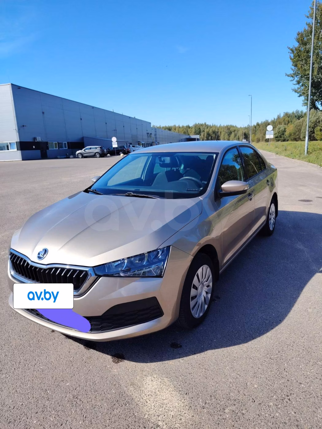 Skoda Rapid фото 4