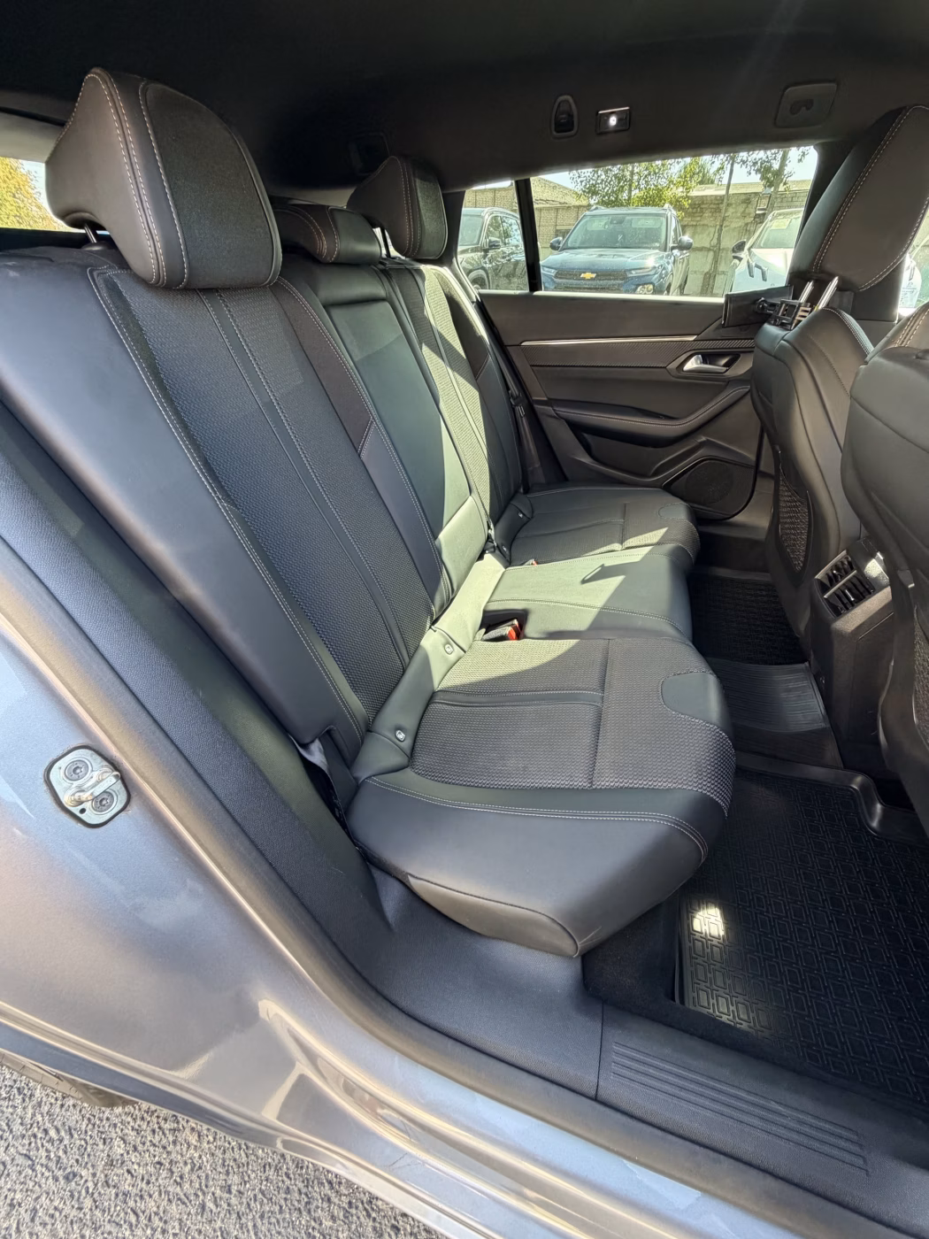 Peugeot 508 фото 10
