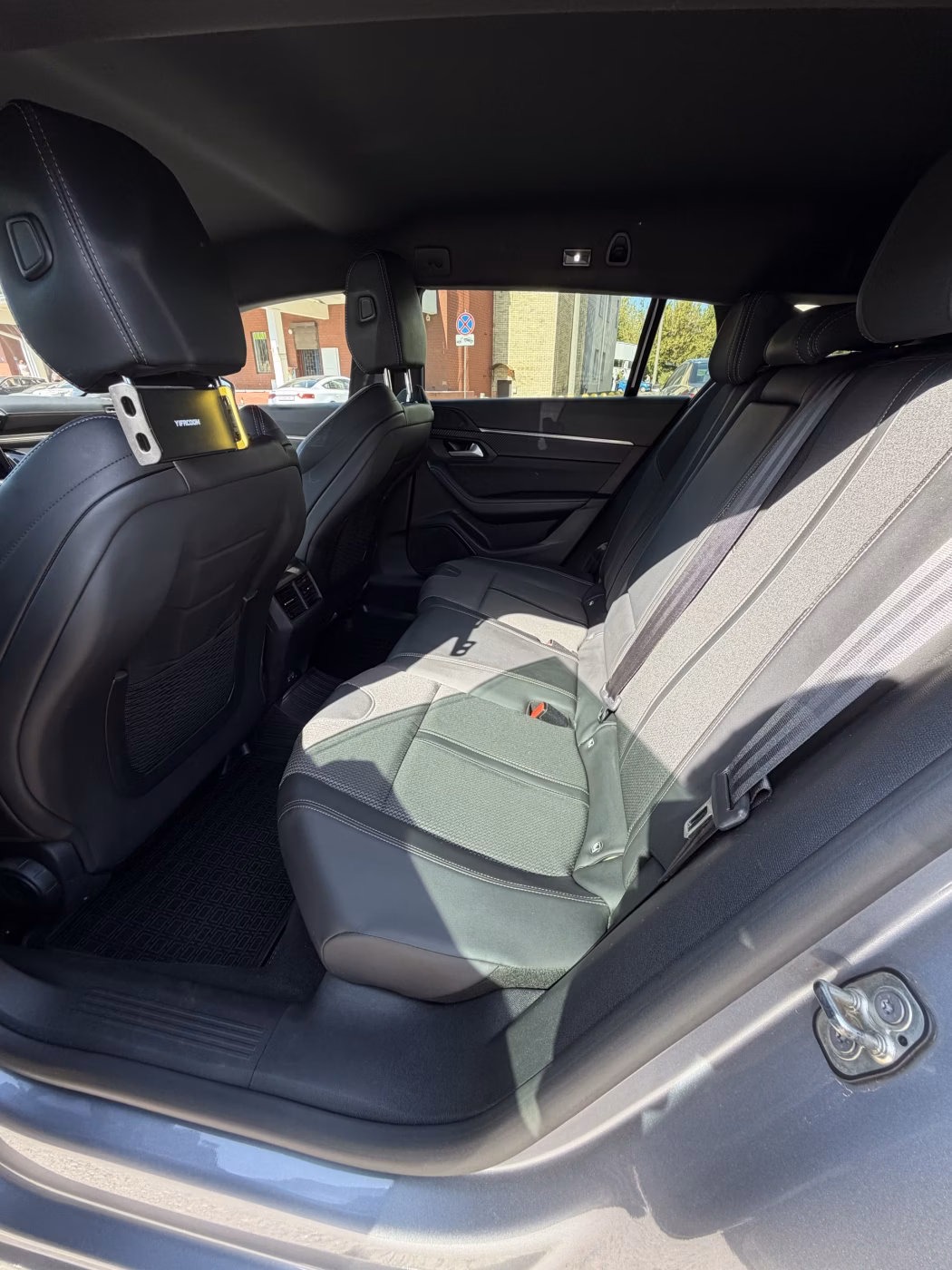 Peugeot 508 фото 15