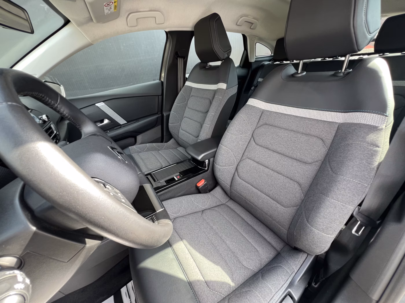 Citroen C4 фото 12
