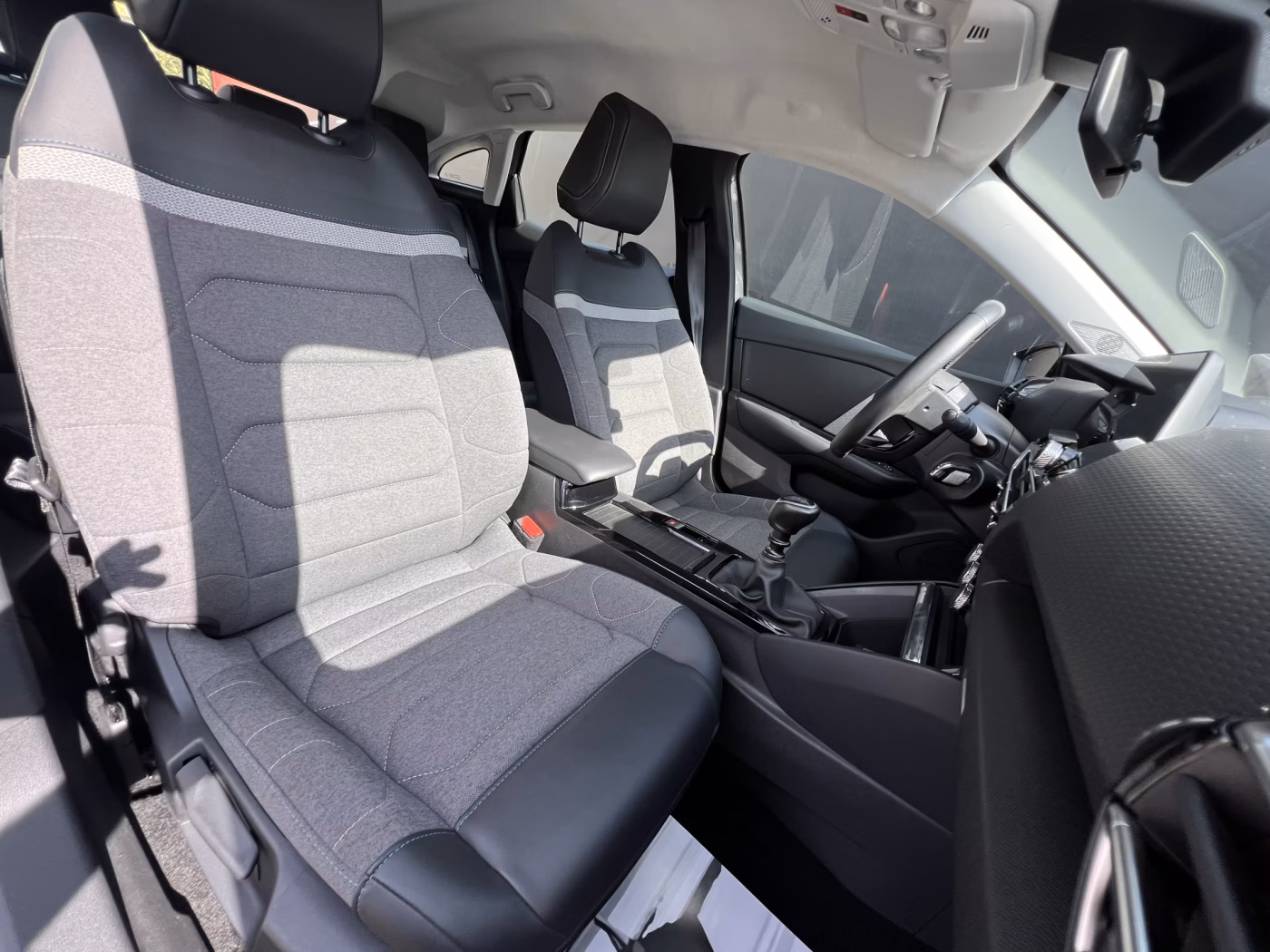 Citroen C4 фото 15