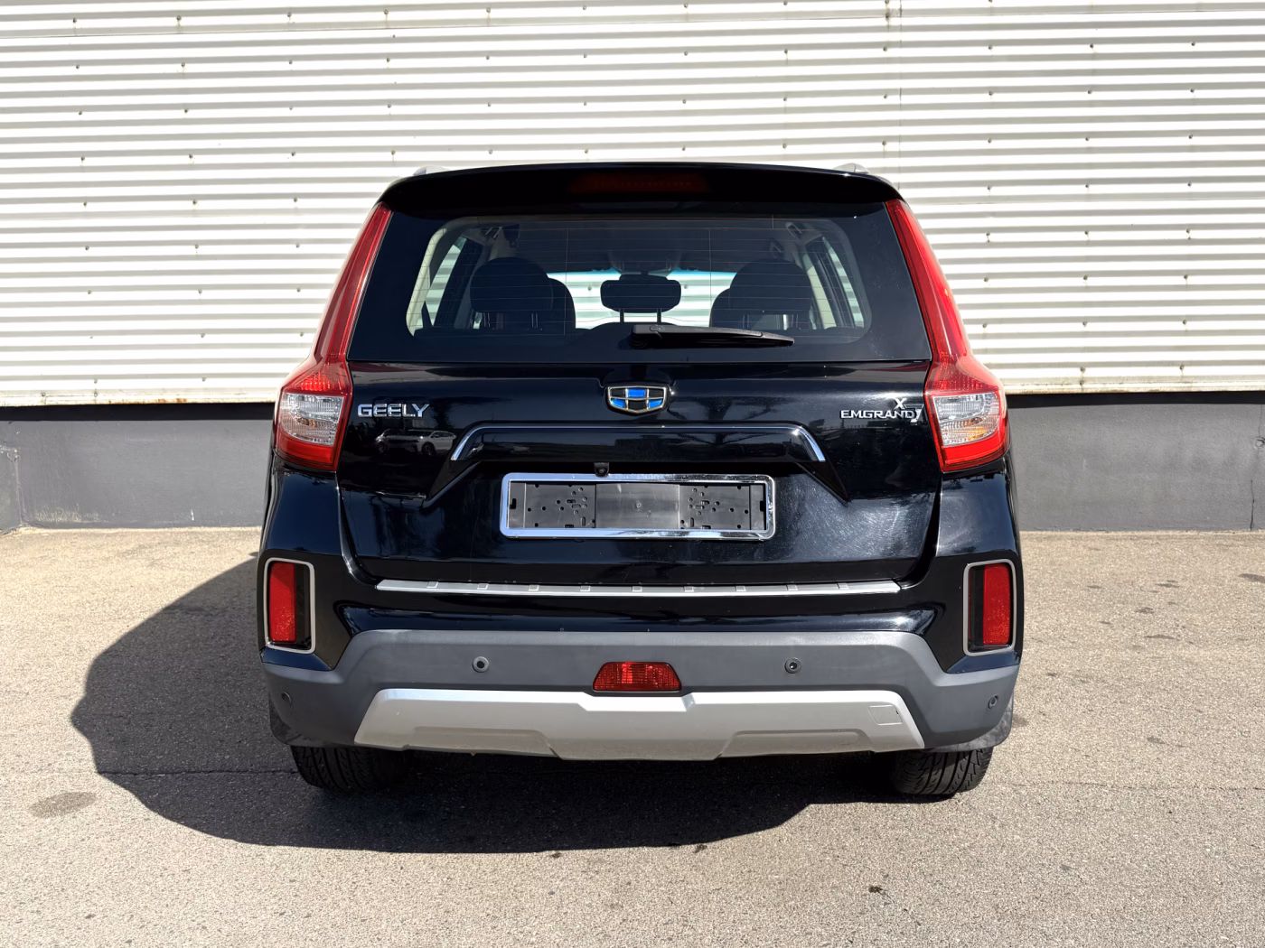 Geely Emgrand X7 фото 4