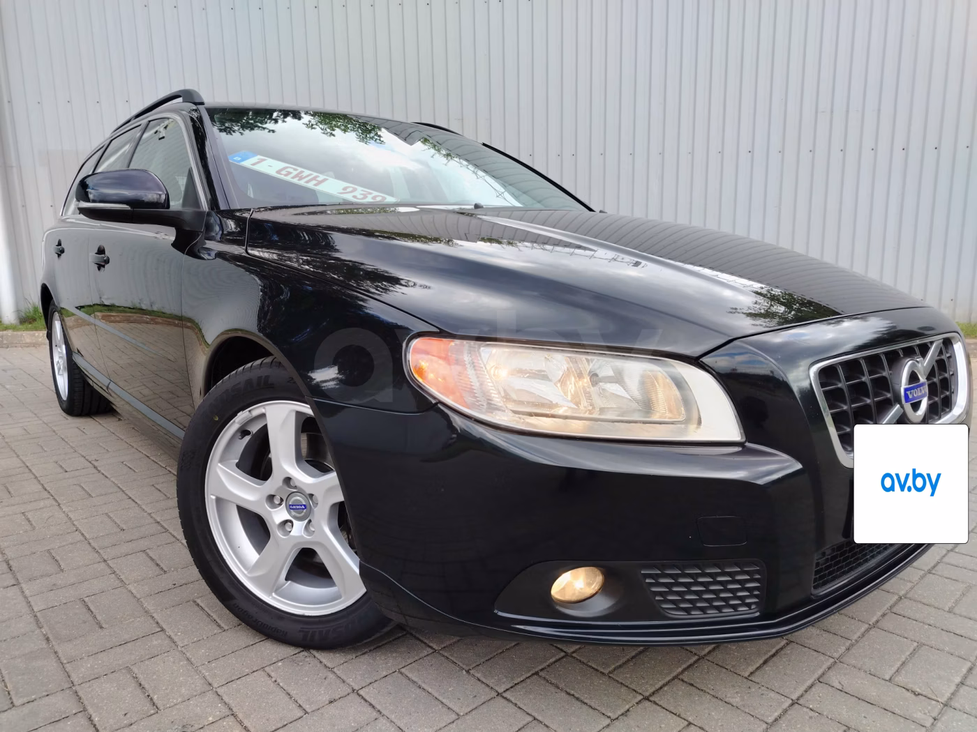 Volvo V70 фото 2