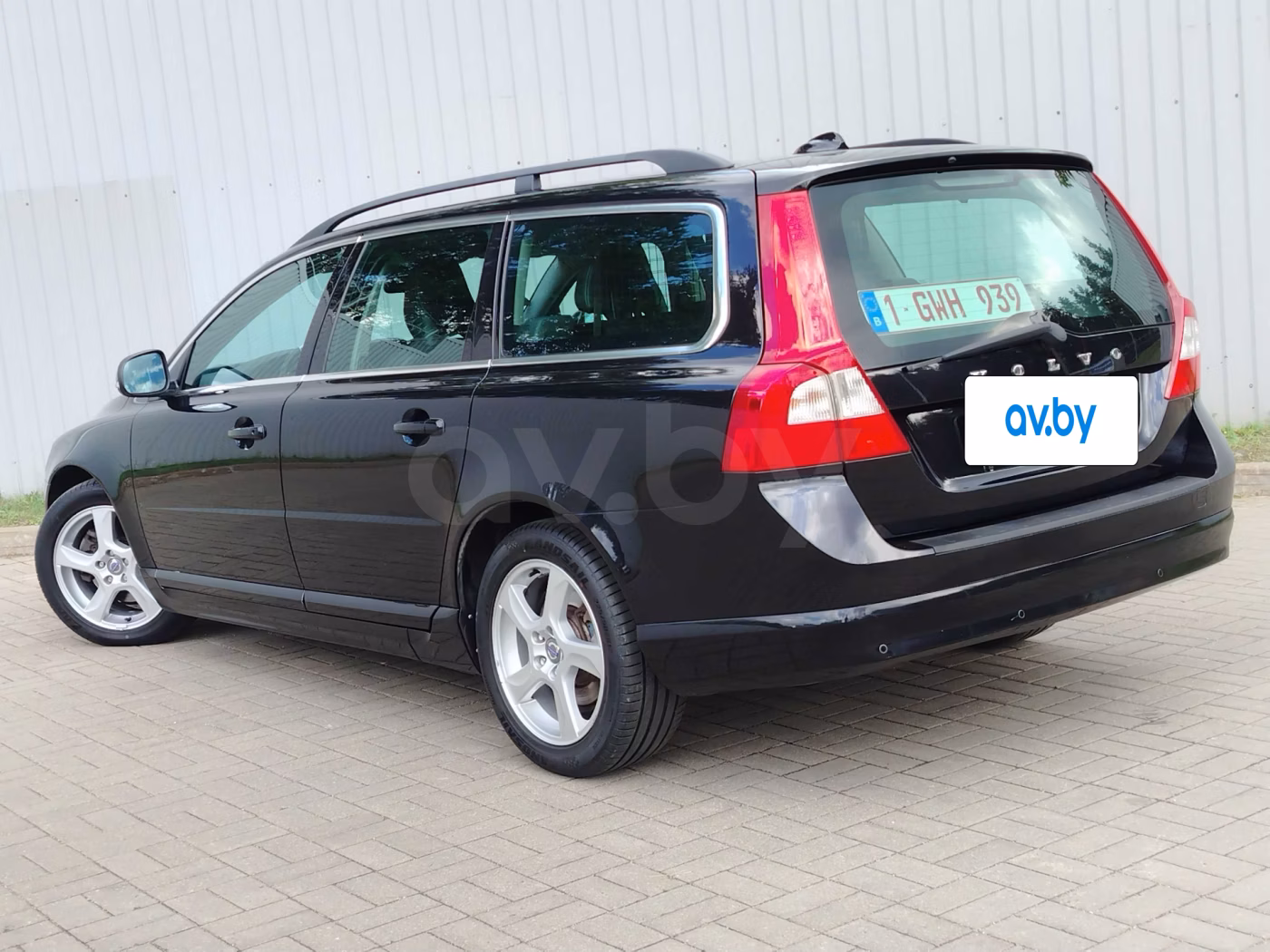 Volvo V70 фото 5