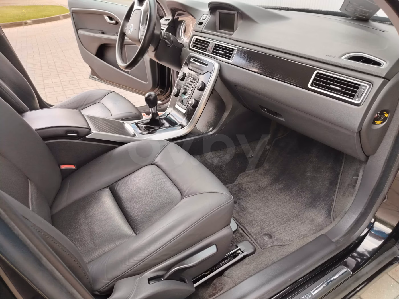 Volvo V70 фото 22