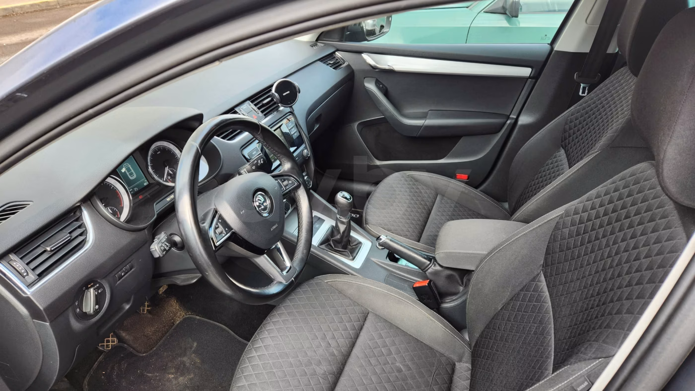 Skoda Octavia фото 6