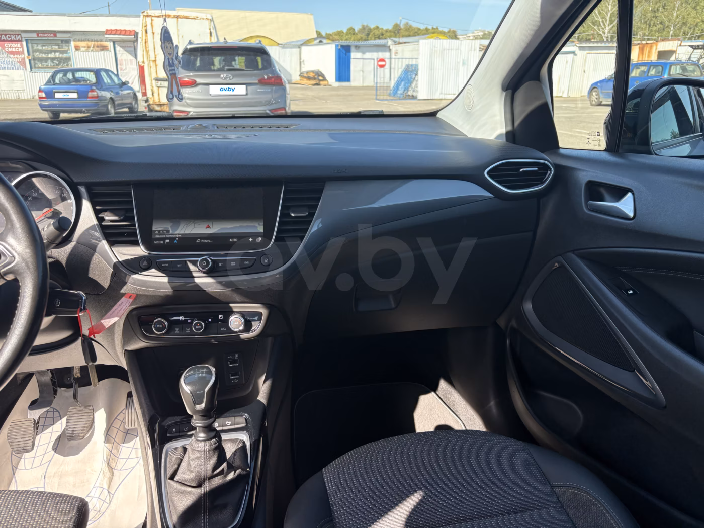 Opel Crossland X фото 16