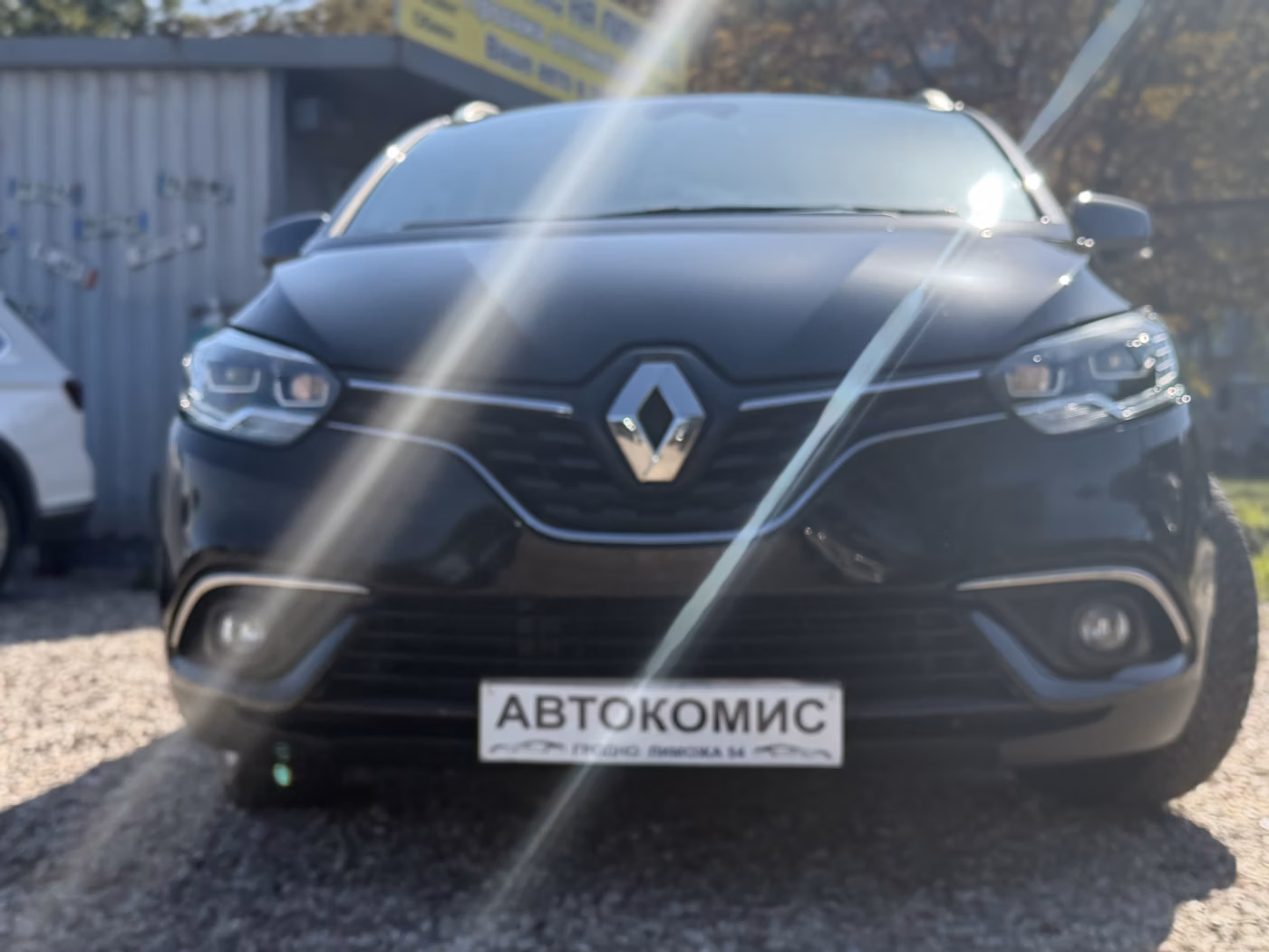 Renault Grand Scenic фото 6