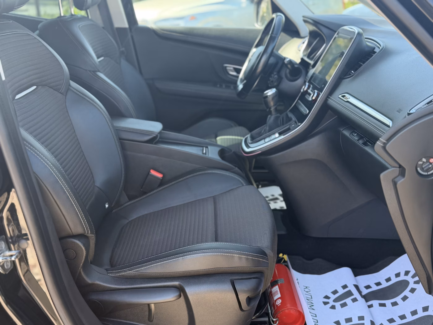 Renault Grand Scenic фото 15