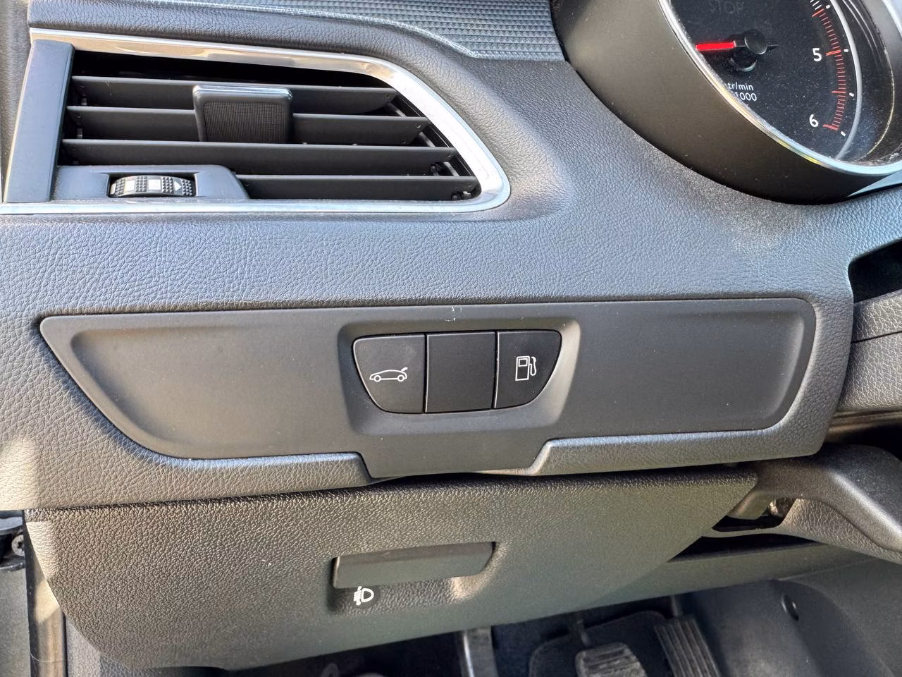 Peugeot 508 фото 15