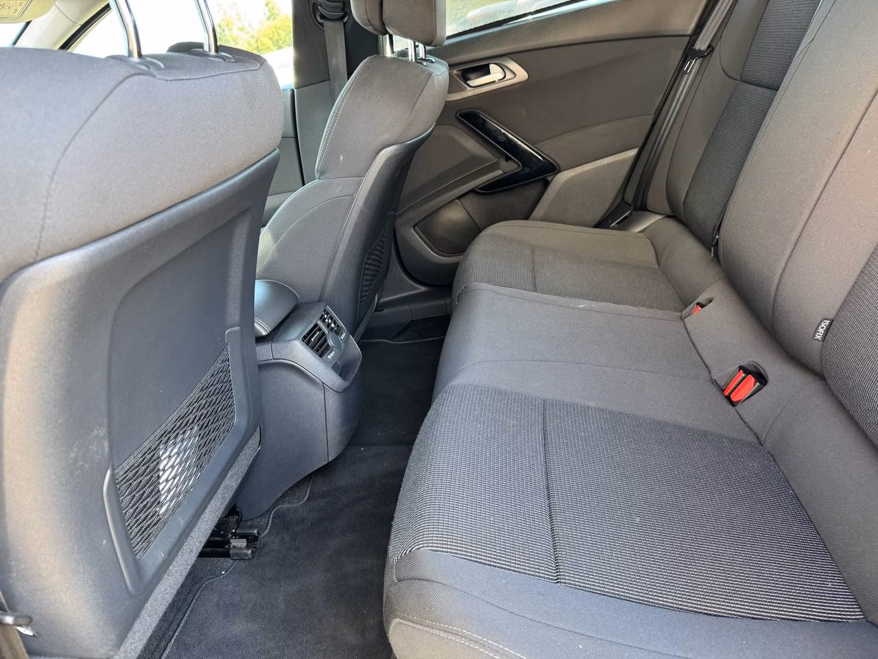 Peugeot 508 фото 17